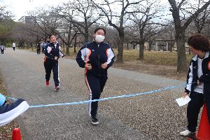 東朋高等専修学校（大阪市天王寺区）