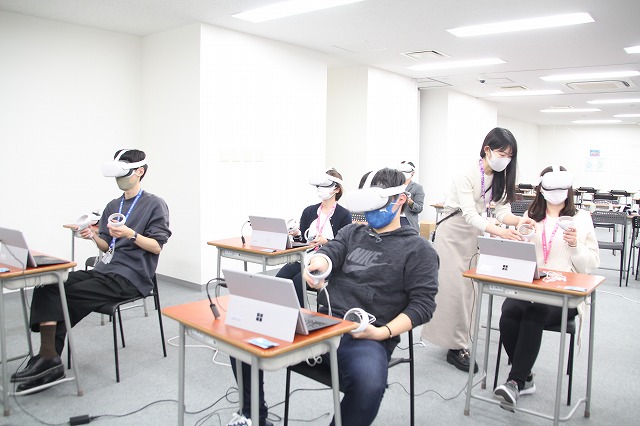 普通科プレミアム Vr教材の教職員体験会を実施 通信制高校があるじゃん