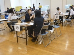 北豊島高等学校はシアター1010（東京都足立区）にて、北豊島高等学校通信制課程のためだけの合同説明会である「進路ステーション」を開催しました。