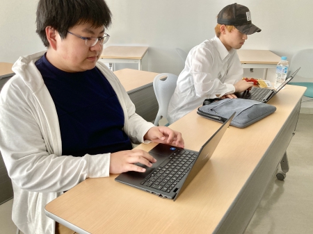 落ち着いた環境で学べます
