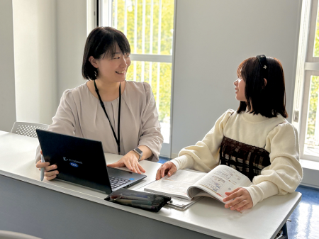 サポートスタッフ（教員・学生）による対面でのサポートはサポートキャンパスで行います。