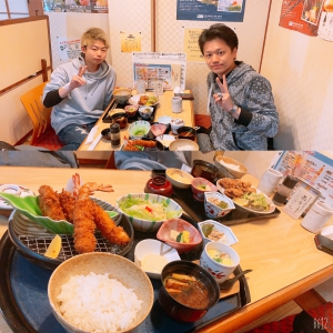 職員も必ず同行、安心して参加できます。三重県の観光地を楽しみ、美味しい食事も食べることができます!